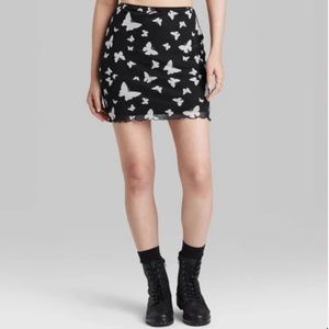 Wild Fable butterfly mini skirt - M